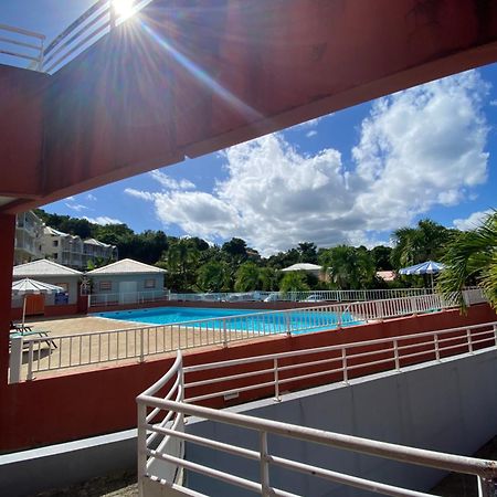 Studio Paisible Avec Piscine, Pas Loin De La Plage Ла-Трініте Екстер'єр фото